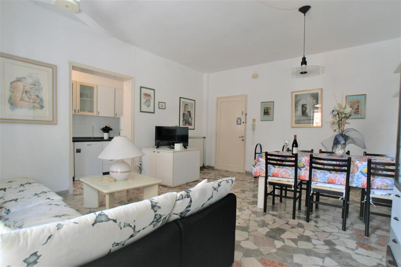 Flavia Apartment Лидо ди Йезоло Екстериор снимка